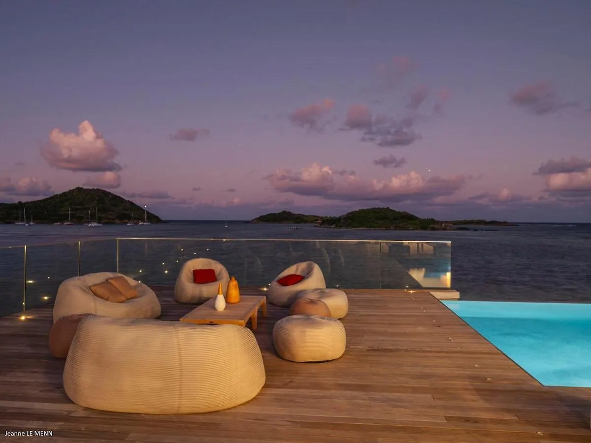 This Is A Great Location For Beaches Cul de Sac 0*,