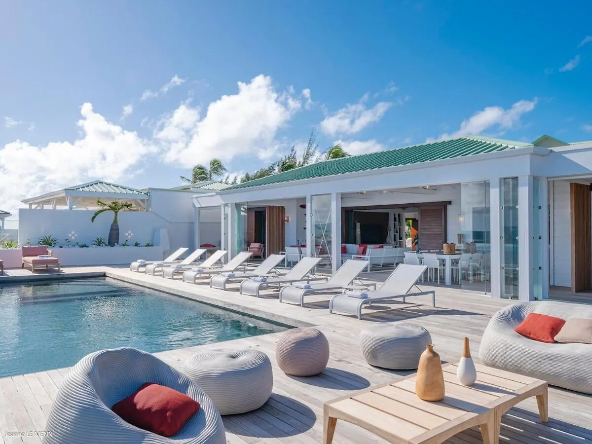 This Is A Great Location For Beaches Cul de Sac 0*,